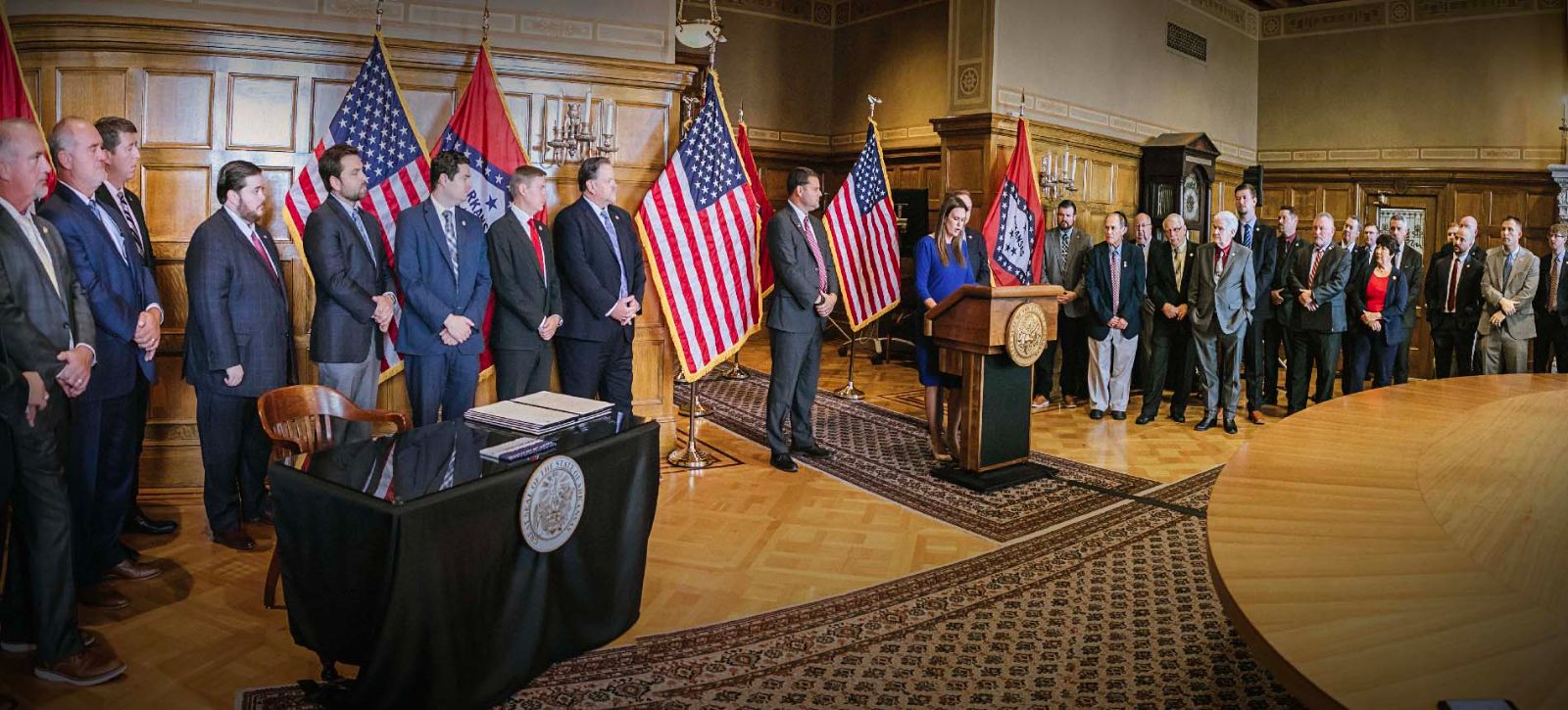 1600 px_2023-09-14_Bill Signing_Sarah Sanders_3K0A8811-Pano.jpg