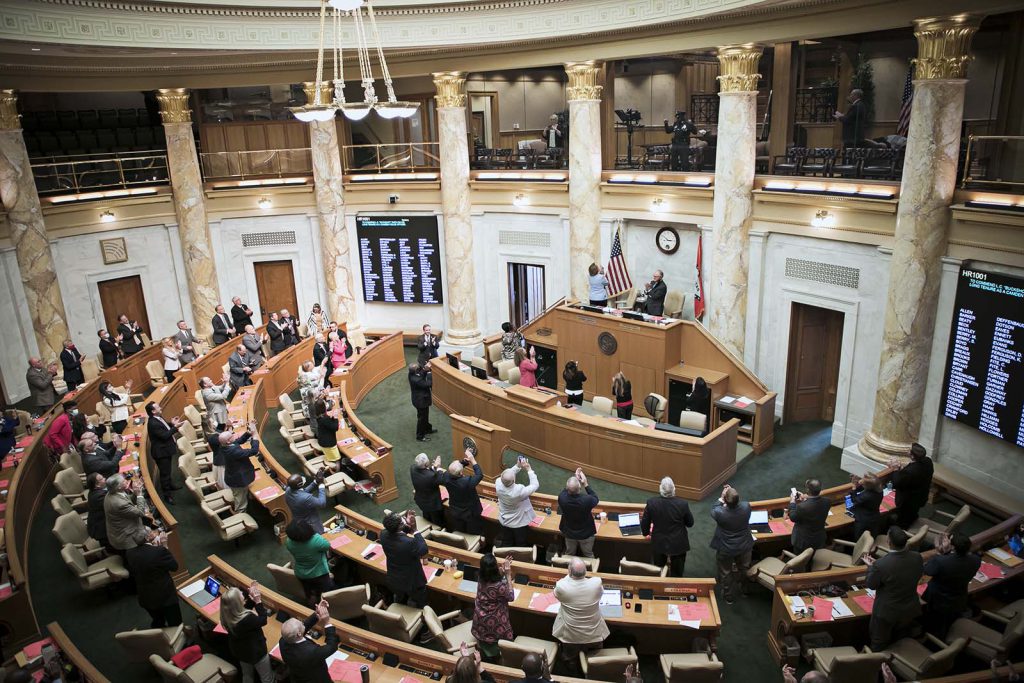 2021-08-05_Special Session_3K0A4549 COLUMN.jpg