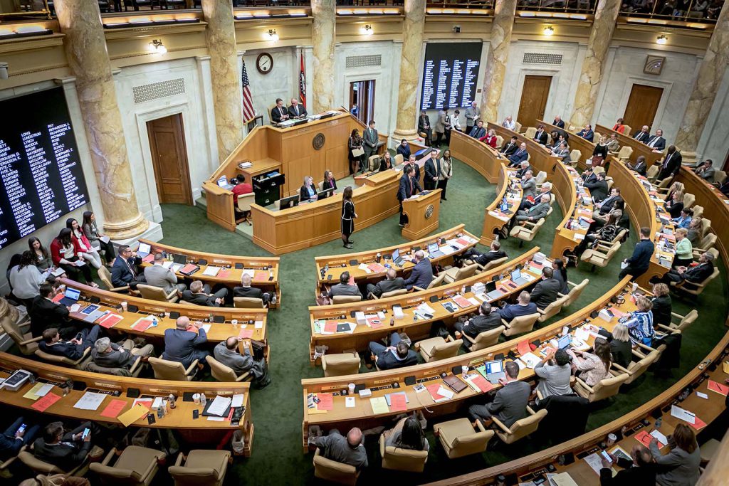 2023-2-08_House Session_Chamber_3K0A3696 copy.jpg