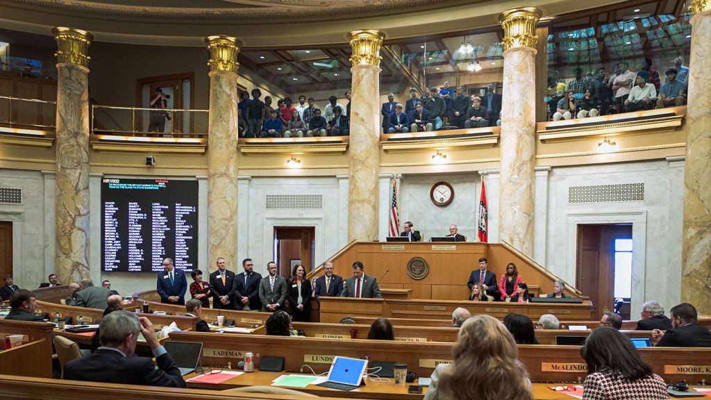 COLUMN.jpg