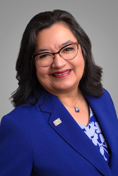 Diana-Gonzales-Worthen-001.jpg